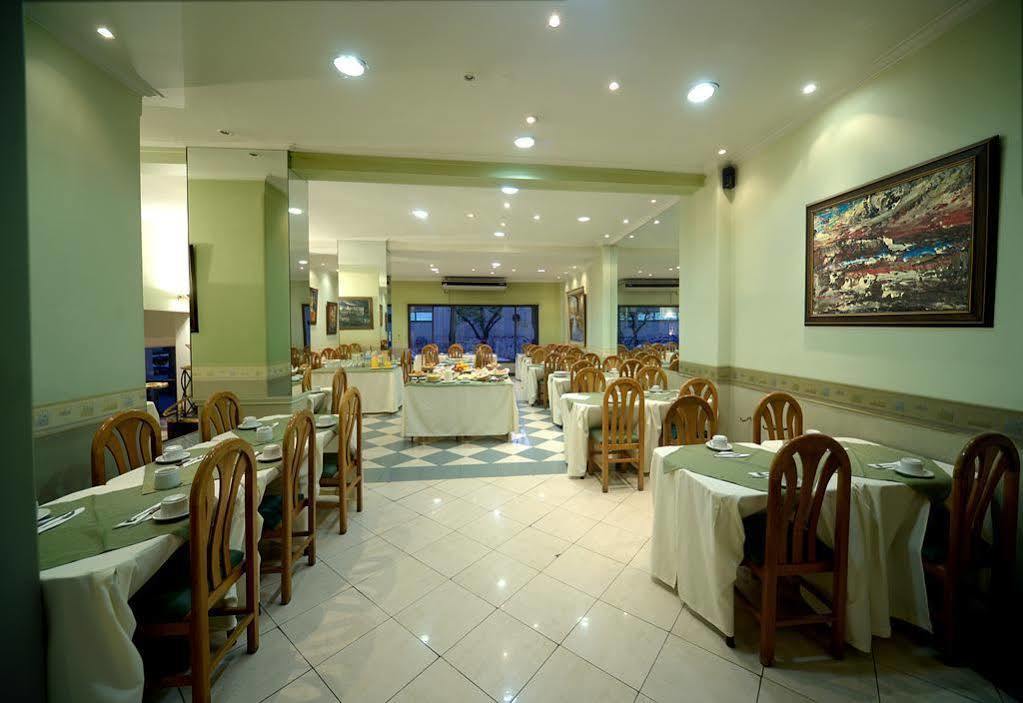 Hotel Ariosto เมนโดซา ภายนอก รูปภาพ